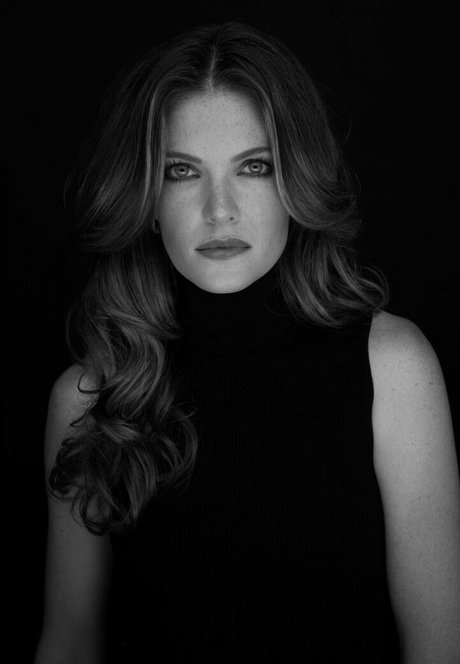 Meghann Fahy 高品質女優 画像