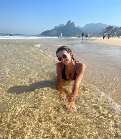 日本の女子高生オンリーファンズ 美しいヌード ギャラリー