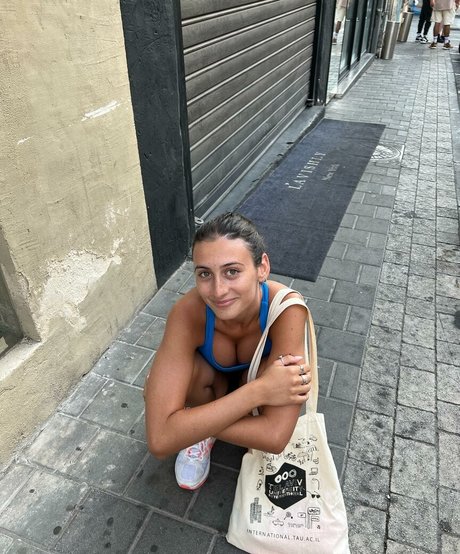 セーリングオンリーファンズ セックス 写真