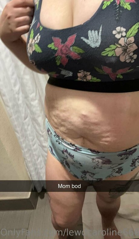 bugpussy666 アダルトモデル 写真