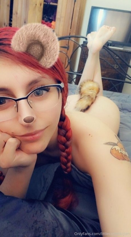 littleeevee66 ポルノスター ギャラリー