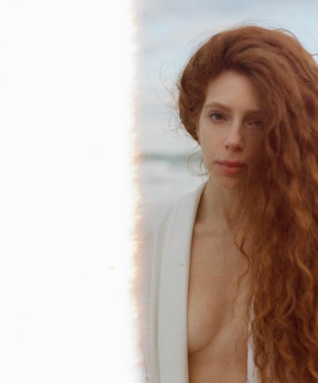 ニューハーフの乗馬オンリーファンズ 美しい 写真