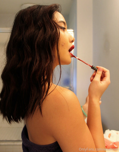 woahnini 最高のポルノスター ギャラリー