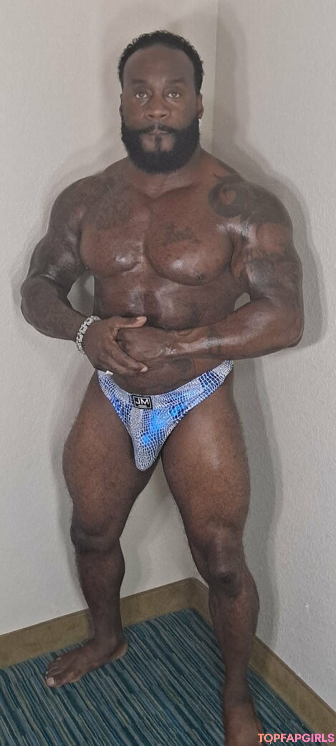 ゲイのチンポオンリーファンズ 無料 ギャラリー