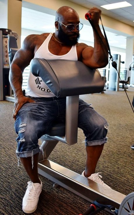 熟女の手コキオンリーファンズ 無料xxx 画像