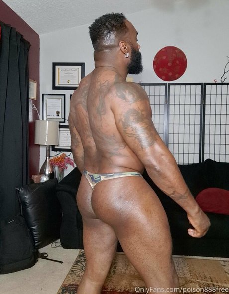 熟女アナルオンリーファンズ ポルノグラフィック 画像