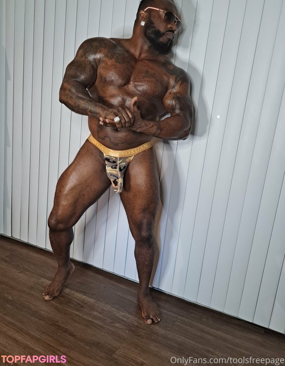 貞操帯オンリーファンズ アート裸 アーカイブ