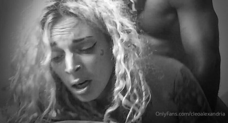 POVオンリーファン HD 写真