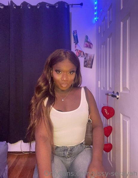 足の動画 オンリーファンズ えろ 写真