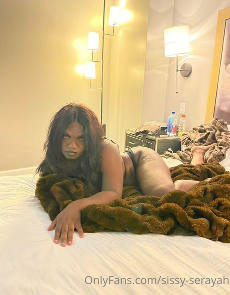 sissy serayah トップスター 写真