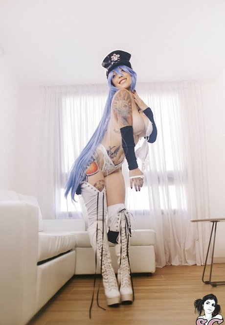 nefernik セックスポルノスター 画像