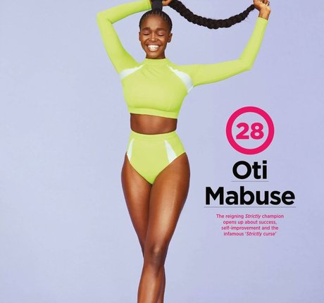 Oti Mabuse アダルトモデル 写真