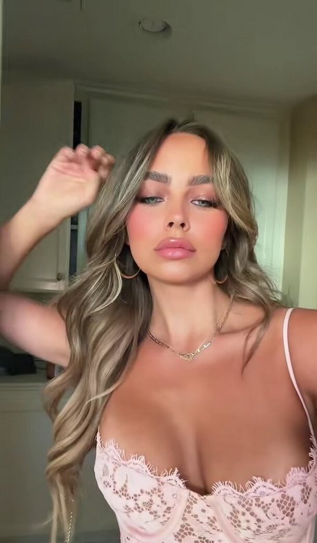 大きなお尻の黒人オンリーファンズ ヌード ギャラリー