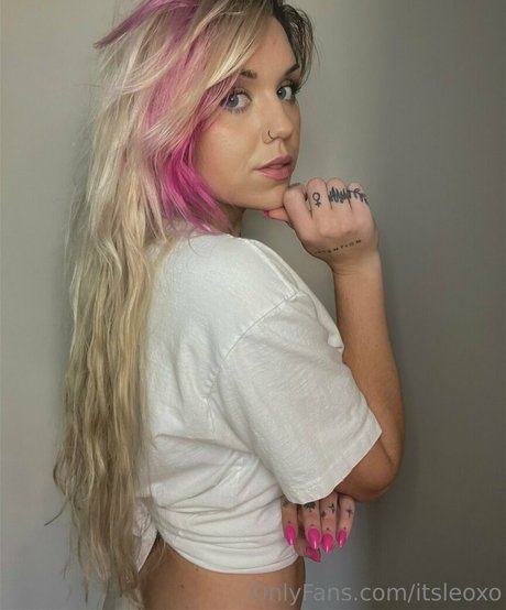 itsleoxo 裸の女優 画像