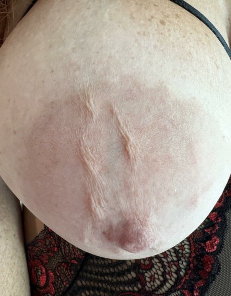 AlwaysAtPlay 完璧なモデル 画像