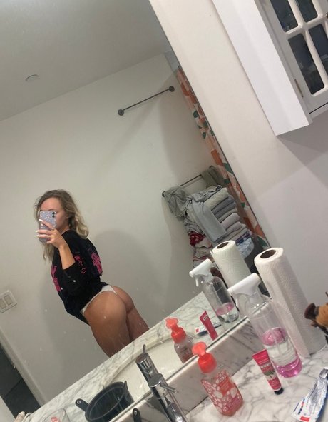 カーリーエボニーオンリーファンズ ベスト 写真