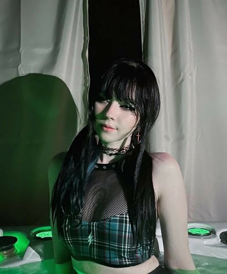 Ramenshelz ヌード女優 画像