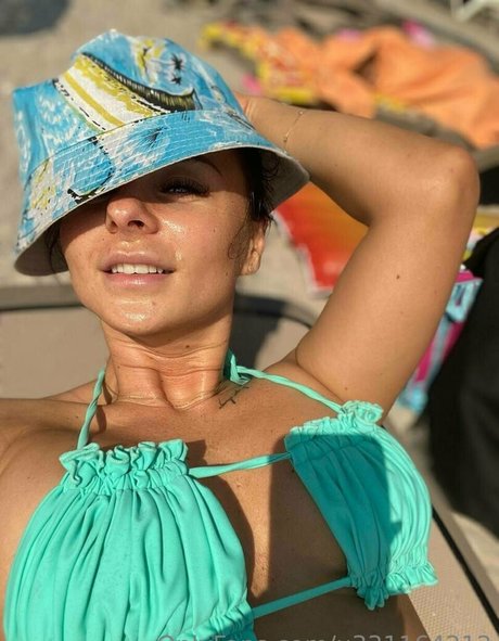 sophie lovelight セクシーモデル 写真