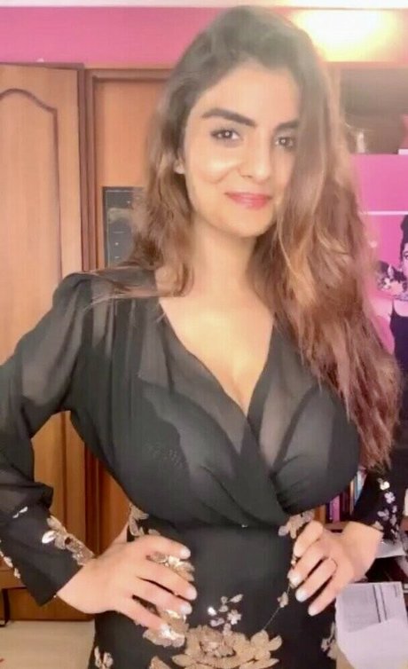 タンオンリーファン ホット裸 画像