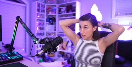 Femsteph 裸のポルノスター 写真