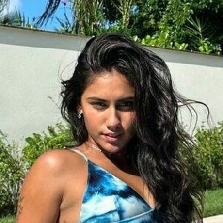 Julia Britz アダルトモデル アーカイブ