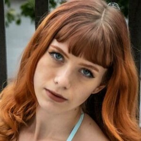 Taylor Lorna アートモデル 写真