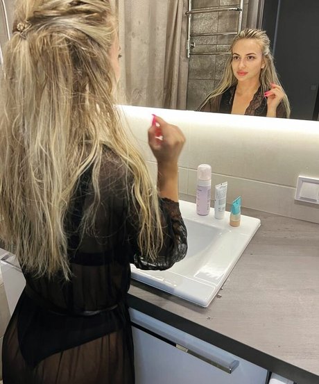 michelleerisee vip セクシーモデル ギャラリー