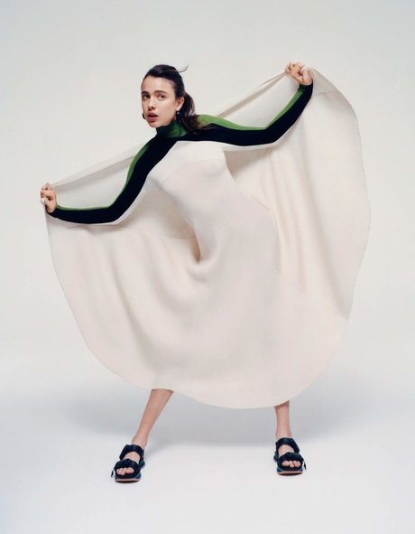 Margaret Qualley ポルノスター アーカイブ