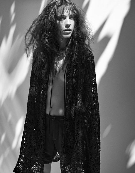 濃厚なヌードオンリーファンズ ヌード 画像