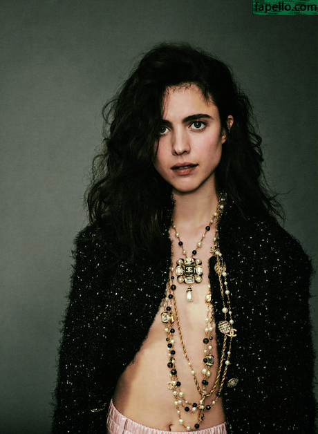 Margaret Qualley モデル 画像