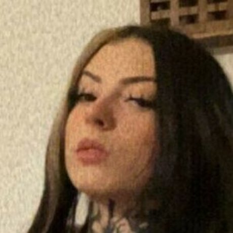 トランス熟女オンリーファンズ 無料アダルト 写真