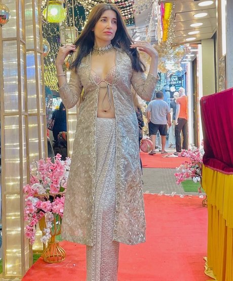 Bhumicka Singh ヌード女優 写真