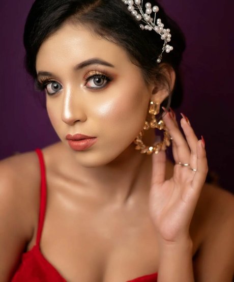 Rajasree xxxポルノスター ギャラリー