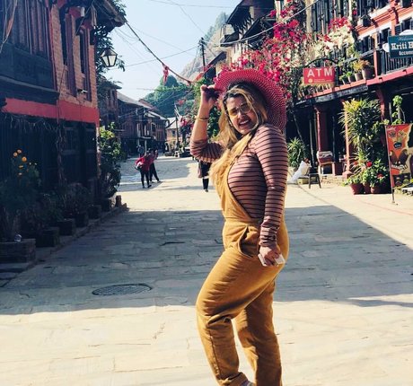 弁護士オンリーファンズ 美しい 写真