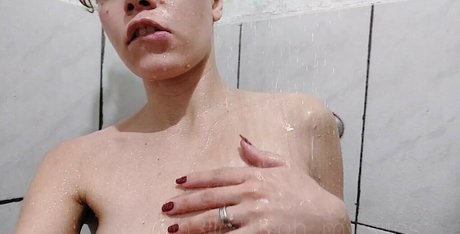 Goth1c Bunny モデル 写真