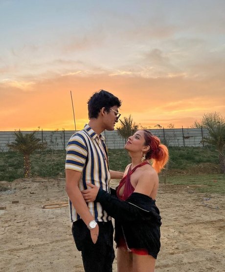 tvishagulatii xxxモデル アーカイブ