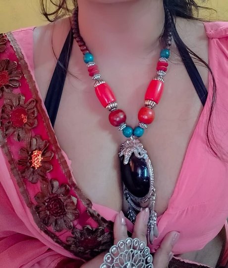 Maya Diba 独占ポルノスター 写真