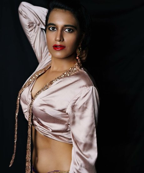 Foxy Queen ヌードモデル 写真