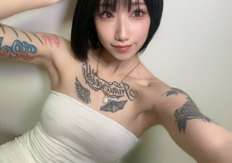 Yuuki Hiiragi 無料のスター 写真
