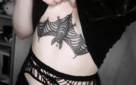 Porcelain Ghoul 美しいモデル 画像