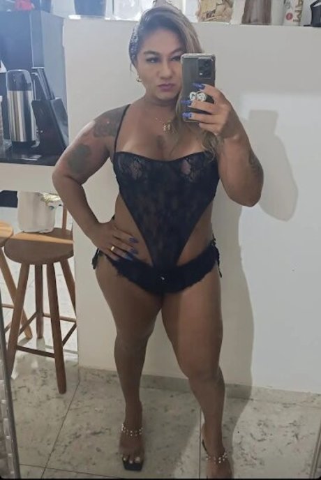 Esther Exhib アートスター 写真