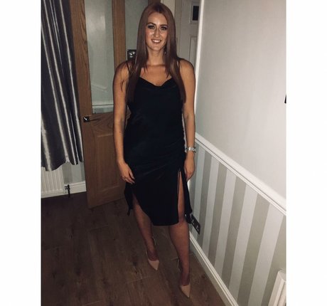 Levi Barrett セックス女優 画像