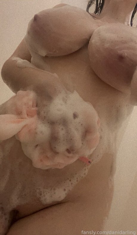 danidarling ヌードスター 写真