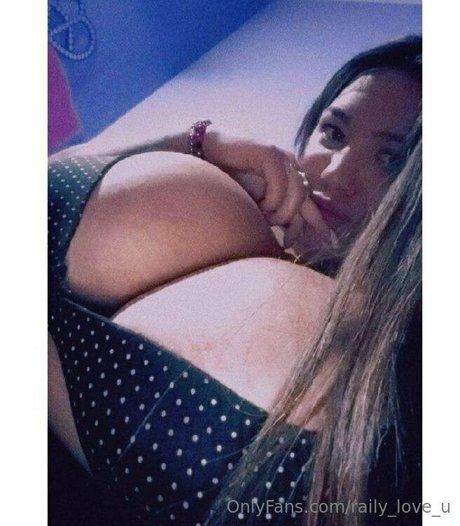 足 熟女 オンリーファンズ ベスト 画像