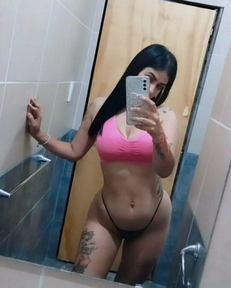 アナルオーガズム オンリーファンズ 無料エロ 写真