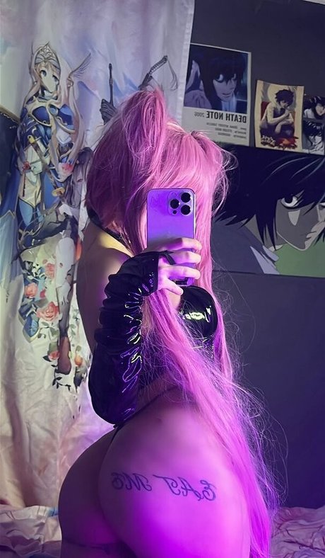 Yeahm8r Yamur Temiz_ 裸のポルノスター ギャラリー