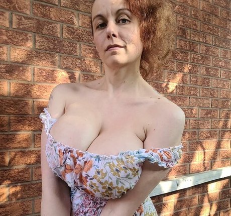 アナルを食べるオンリーファンズ アート裸 写真