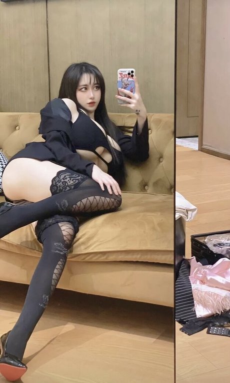 Micokey_ エロティックなモデル 画像