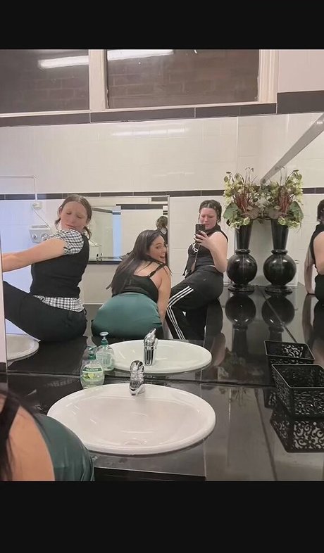 Raphaela S 無料モデル ギャラリー