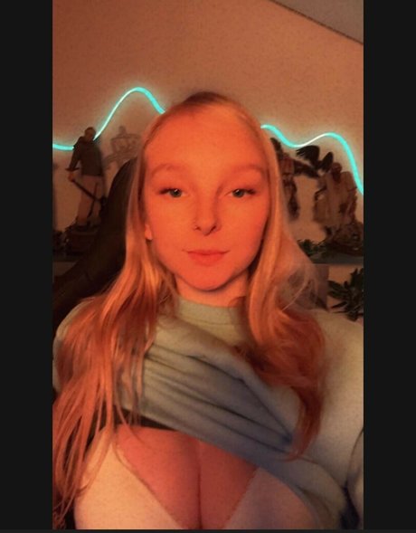 ヌード妻オンリーファンズ 美しい 写真